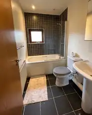 Apt 3 26 Wynford StImage 7