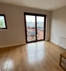 Apt 3 26 Wynford StImage 5