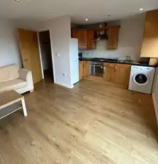 Apt 3 26 Wynford StImage 4