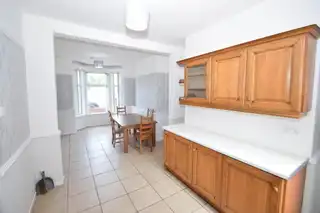 199 Alexandra Park AvenueImage 6
