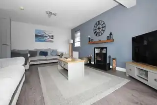74A Springfield RoadImage 11