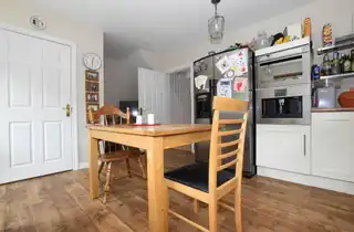 15 Demesne DriveImage 12