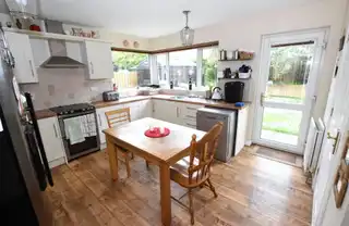 15 Demesne DriveImage 8