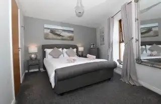 2 Harbour ViewImage 16