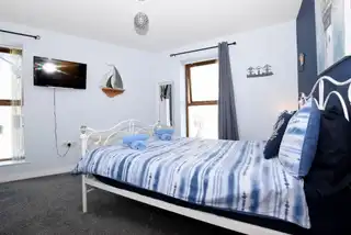 2 Harbour ViewImage 20