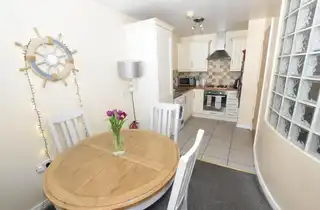 2 Harbour ViewImage 13