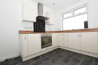 5 Meadowbank AvenueImage 5
