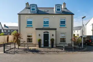Image 1 for 7 Hartley Hall Close