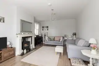 25 Donegall Park GardensImage 9