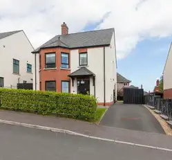 25 Donegall Park GardensImage 2