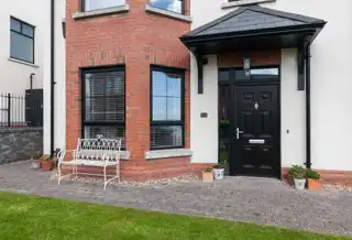 25 Donegall Park GardensImage 3