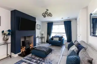 3 Aylesbury WalkImage 4