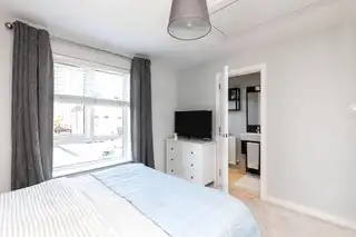 3 Aylesbury WalkImage 17