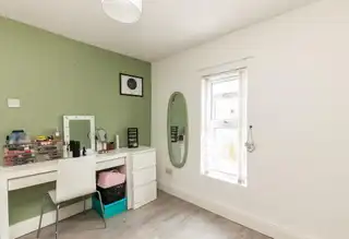 74 Willowbank GardensImage 16