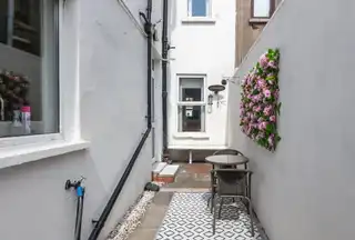 74 Willowbank GardensImage 27