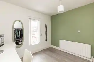 74 Willowbank GardensImage 17