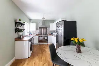 74 Willowbank GardensImage 10