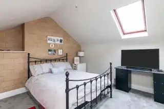 2 Chichester AvenueImage 34