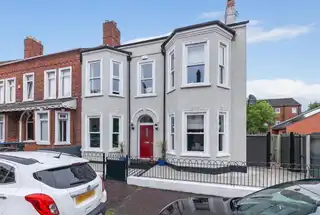 Image 1 for 2 Chichester Avenue