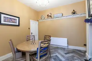 2 Chichester AvenueImage 14