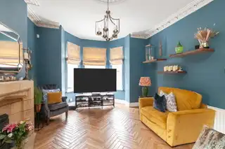 2 Chichester AvenueImage 9