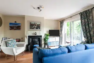 4 Chichester GardensImage 9