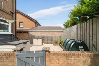 30 Beechgrove GardensImage 20