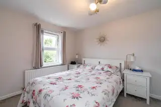 30 Beechgrove GardensImage 12