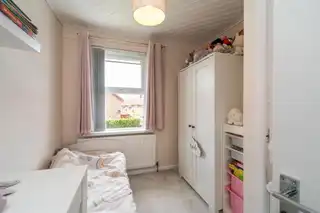 30 Beechgrove GardensImage 13