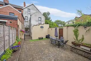 1 Chichester AvenueImage 28
