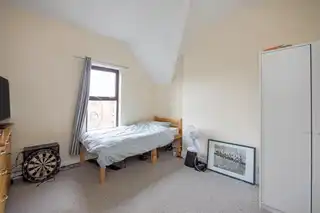 1 Chichester AvenueImage 24