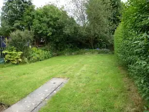 30 Windmill GardensImage 7