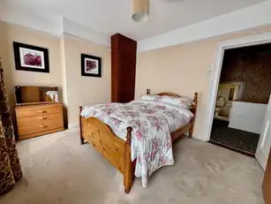 38 Avenue RoadImage 14