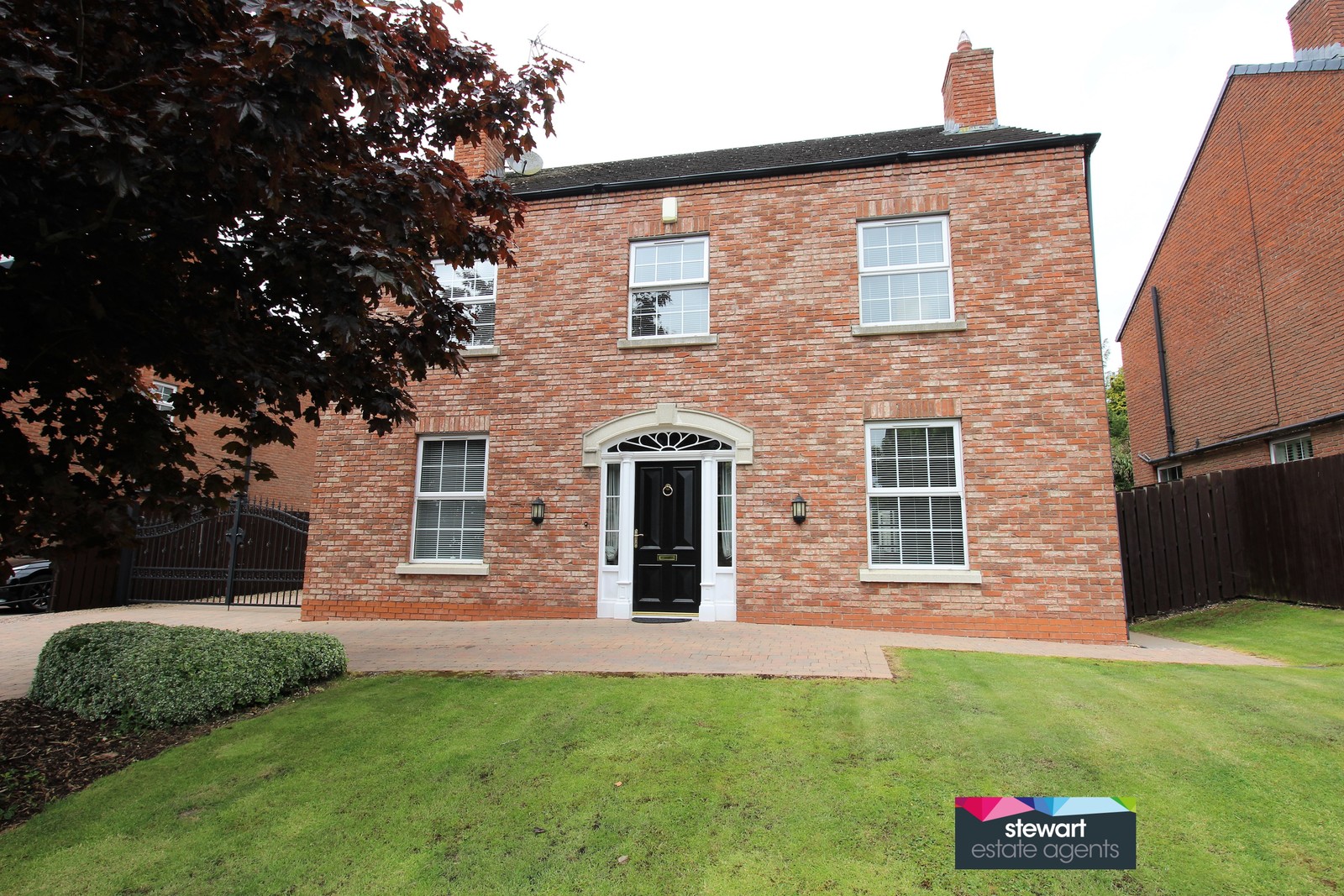 Properties for Sale in Moira