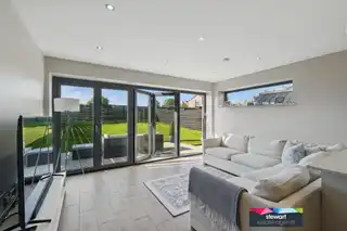 17 Moira GateImage 16