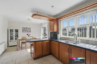 34 Springhill ManorImage 12
