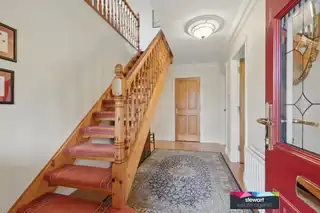 17 Kensington ManorImage 4