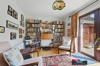 17 Kensington ManorImage 12