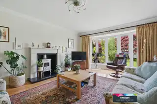 17 Kensington ManorImage 7