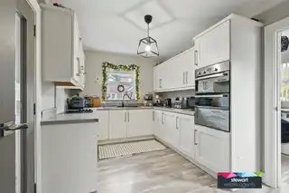 6 Mount Eagles AvenueImage 8