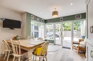 31 Bluebell GladeImage 10