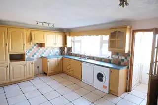 52Image 4