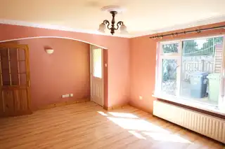 52Image 3
