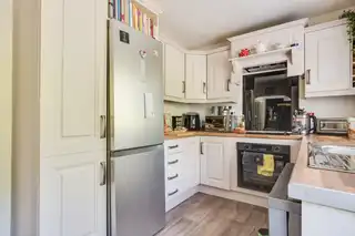 2 Silverstream CourtImage 12