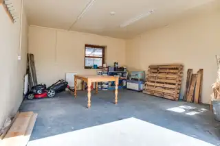 4 Shankill RoadImage 40