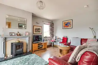 5 Meadow LaneImage 4