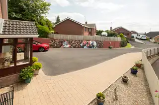 5 Meadow LaneImage 19