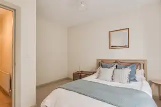 3 Laurel GroveImage 16