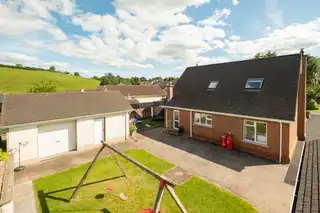 2 Station BraeImage 34