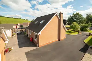 2 Station BraeImage 37